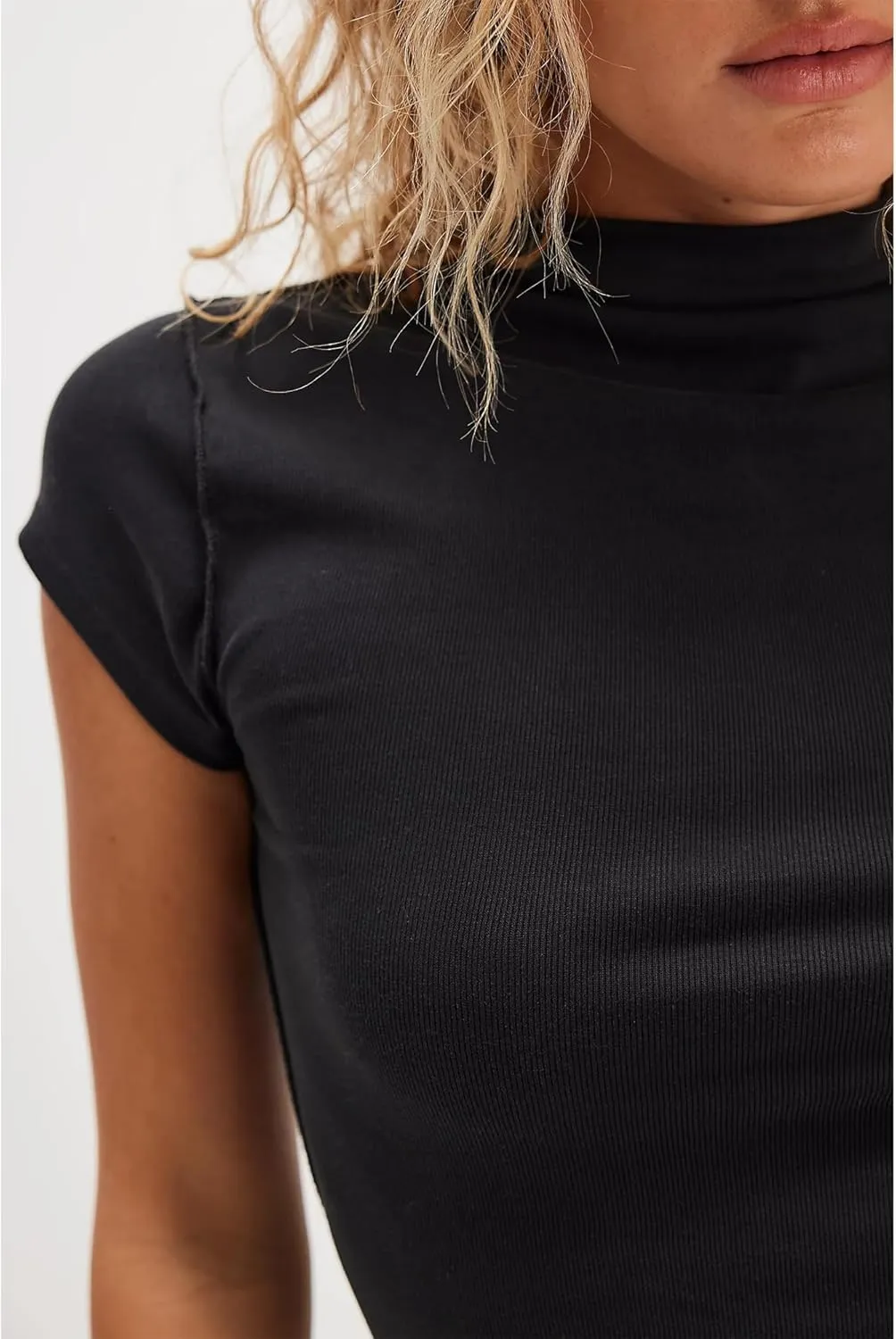 Hixiaohe Womens T-Shirt Cap Sleeve Top Casual Mock Neck Shirts Summer Tops Slim Fit Tees Y2k Clothing Trendy Fashion Outfits